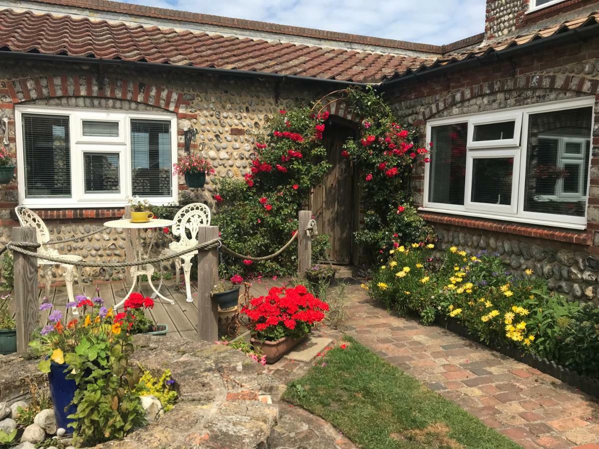 Copper'S Cottage Sheringham Exterior foto